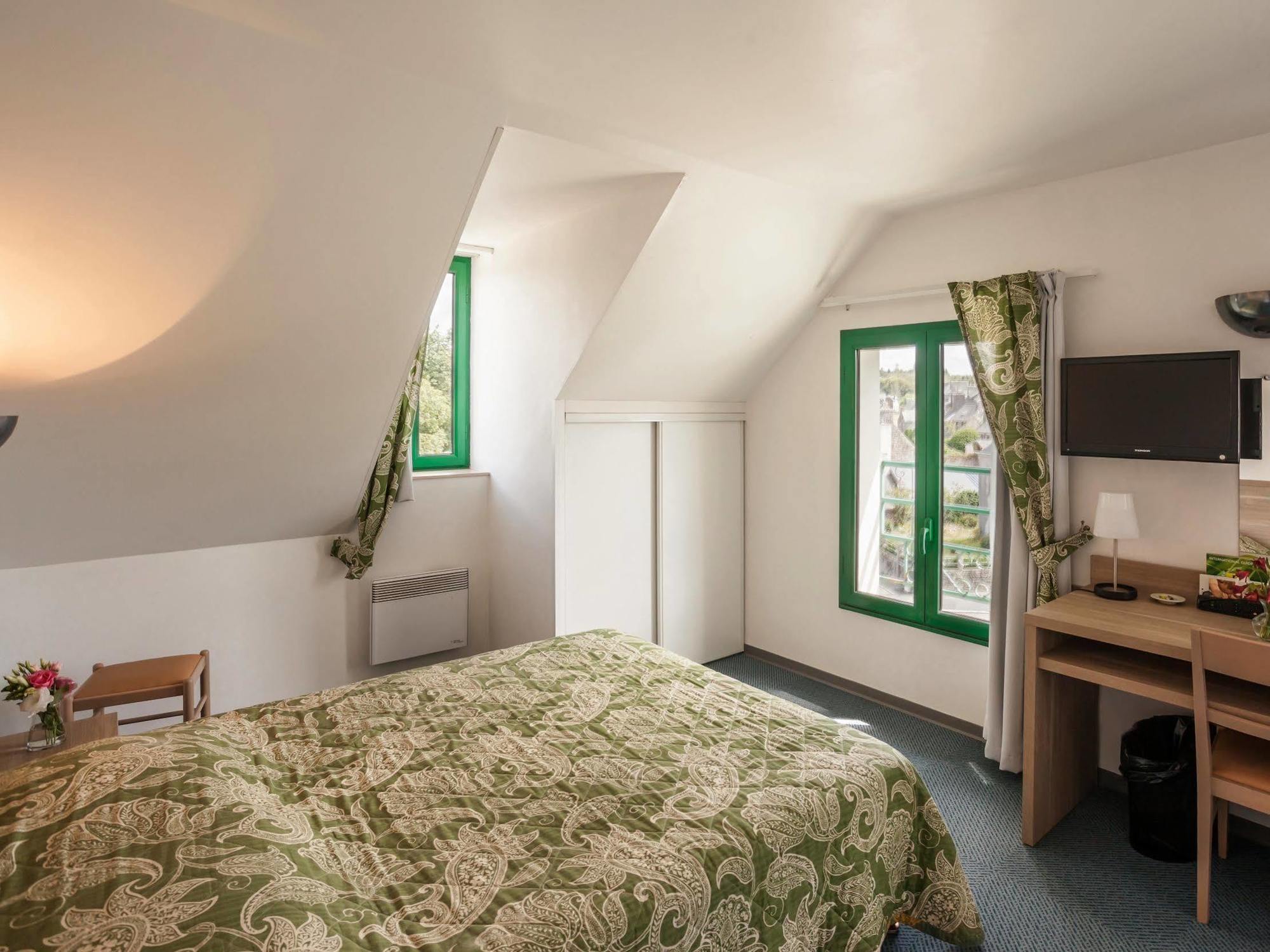 Hotel Du Lac Huelgoat Kültér fotó