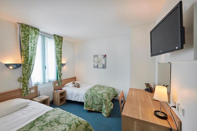 Hotel Du Lac Huelgoat Kültér fotó