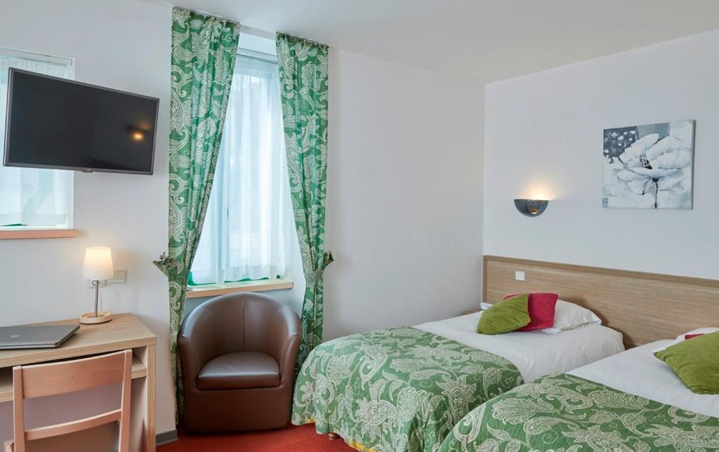 Hotel Du Lac Huelgoat Kültér fotó